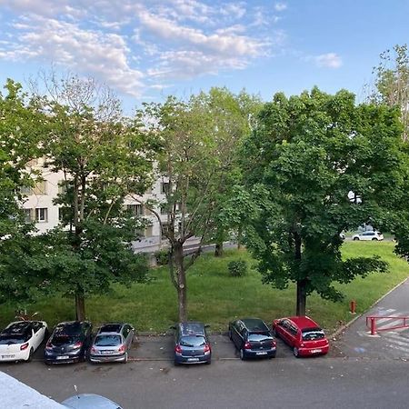 Joli Appartement Proche Metro Lyon Exterior foto